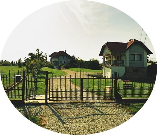 דירות Hévíz Kleines Haus מראה חיצוני תמונה